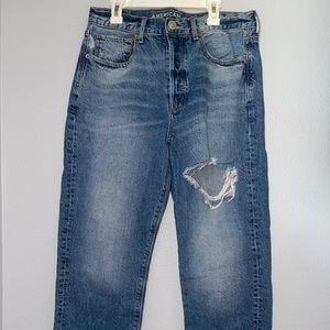 American Eagle 90’s Boyfriend Jeans